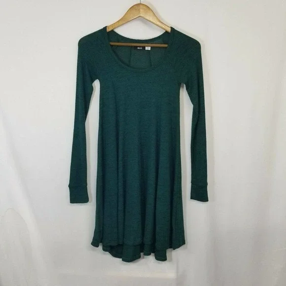 forest green fit and flare dress Green fit and flare spring wrap dress 4966 main image 1